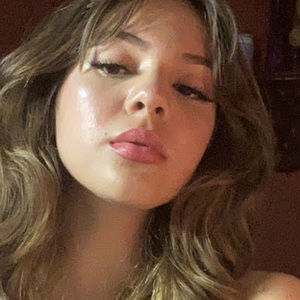 Meet your Posher, Iona